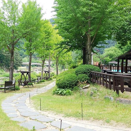 Kensington Resort Gapyeong Bagian luar foto